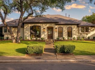 7335 Debbe Dr, Dallas, TX 75252