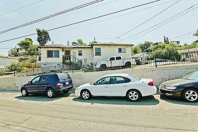 1st image of 3716 Woolwine Dr