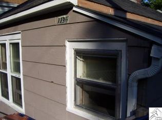 729 1/2 E 5th St, Duluth, MN 55805