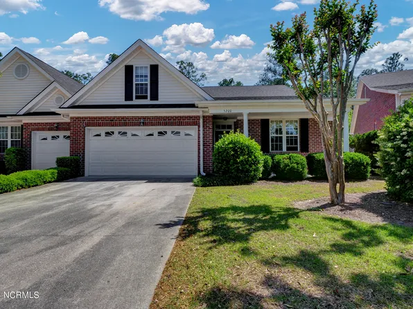 5200 Christian Drive, Wilmington, NC 28403