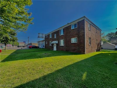 2341 State Rd, Cuyahoga Falls, OH, 44223