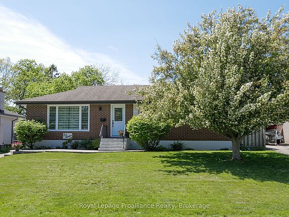 3rd image of 112 Prospect Hl