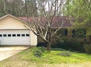 318 Cedar Ln, Stockbridge, GA 30281