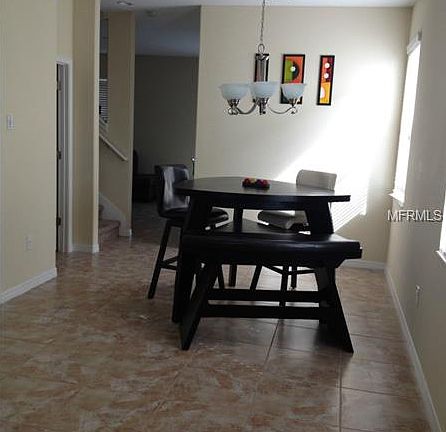 3rd image of 10761 Savannah Landing Cir
