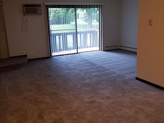 2nd image of 600 W 65th St APT 1