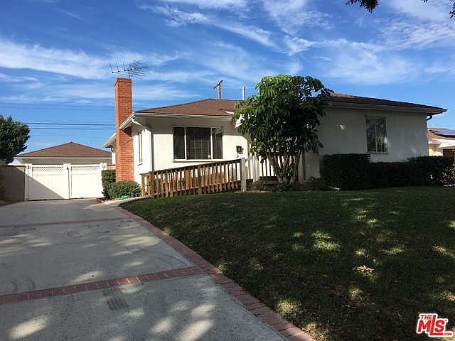 1st image of 10851 Ocean Dr
