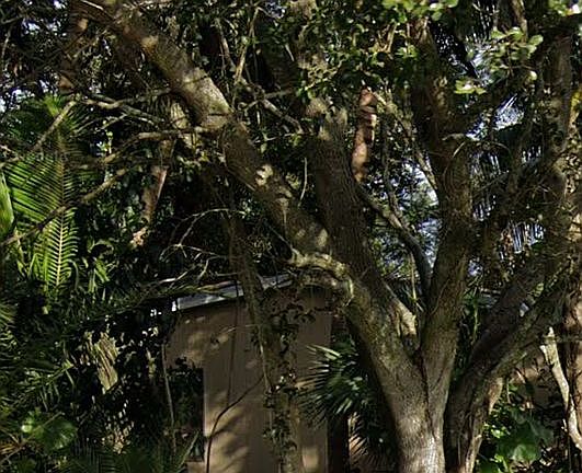 2nd image of 5043 Mobilaire Dr