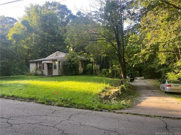 26 Fenn Road, Middlebury, CT 06762