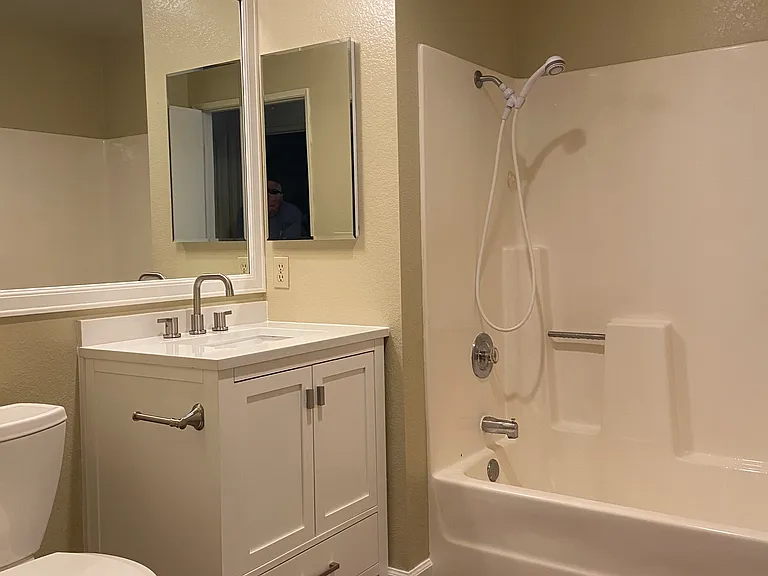 2240 Garnet Ave #1 — Photo 23