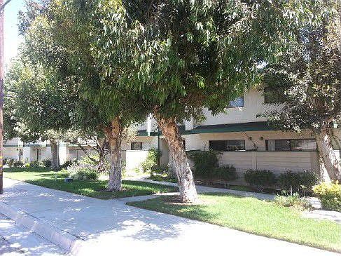 2nd image of 23522 Newhall Ave APT 2