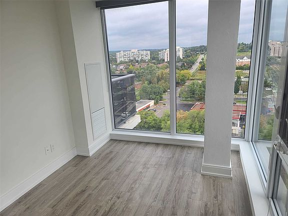 4th image of 9608 Yonge St #1211A