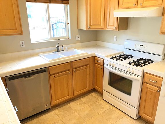 5th image of 24224 Los Codona Ave #B