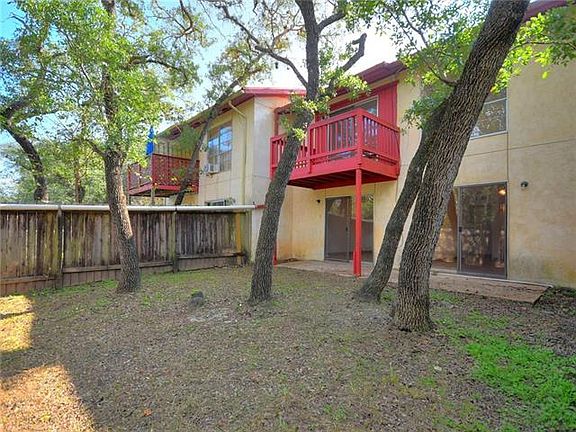 5th image of 82 Shady Bluff Dr
