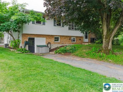 3368 Capital St, Allentown, PA, 18103