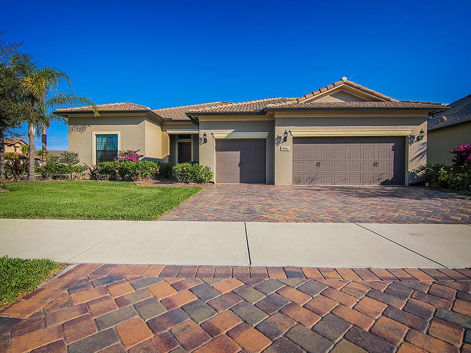 1st image of 4981 SW Gossamer Cir