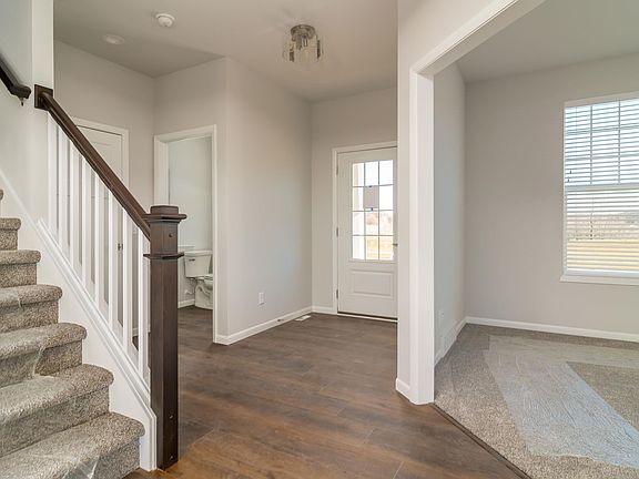 2nd image of 5623 Golden Dusk Pkwy