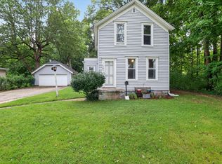 635 S Saint Joseph Ave, Niles, MI 49120