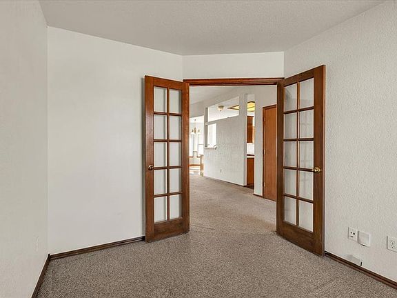 5th image of 1228 SW 131st St