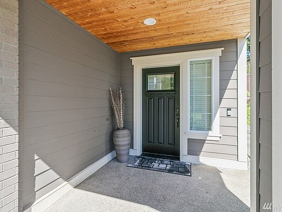 2nd image of 8930 138th Ave SE