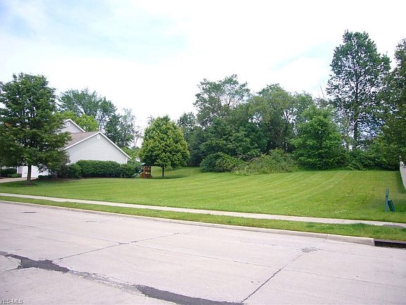 5th image of 2100 Cyprus Dr SE