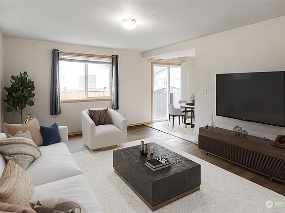 3rd image of 4416 149th Street NE #156