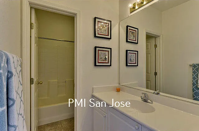 891 Spirit Walk - Master Bath_06092023