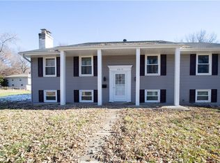 4013 S Hocker Ave, Independence, MO 64055