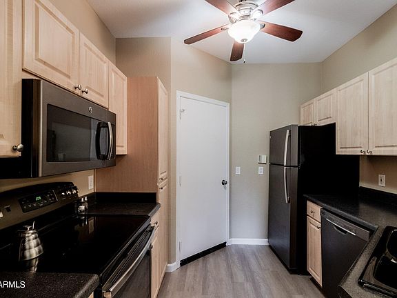 4th image of 1411 E ORANGEWOOD Avenue #132