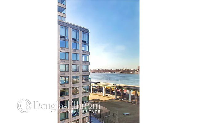 Rented by Douglas Elliman | media 17