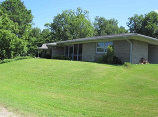 100 Sycamore St, Augusta, AR 72006