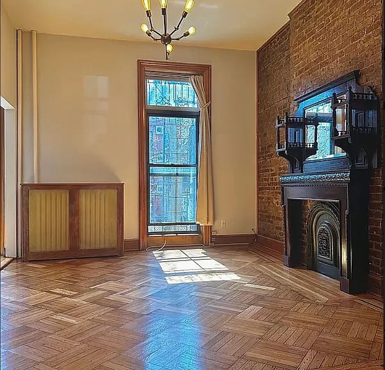 1st image of 416 Bergen St #2