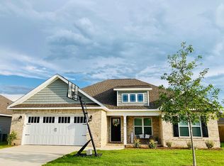 614 Broderick Cir, Warner Robins, GA 31088