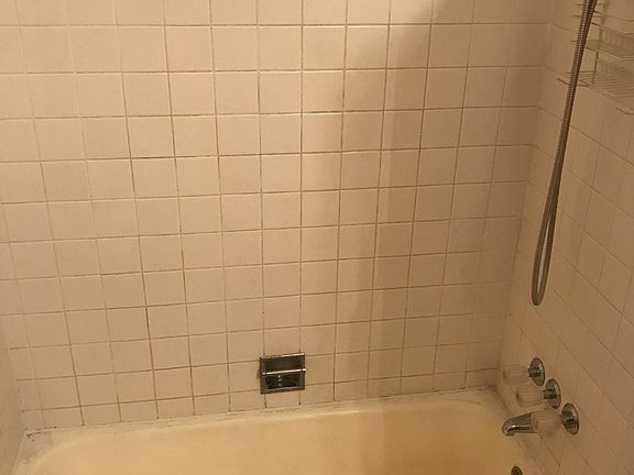 5th image of 1622 NW 50th St