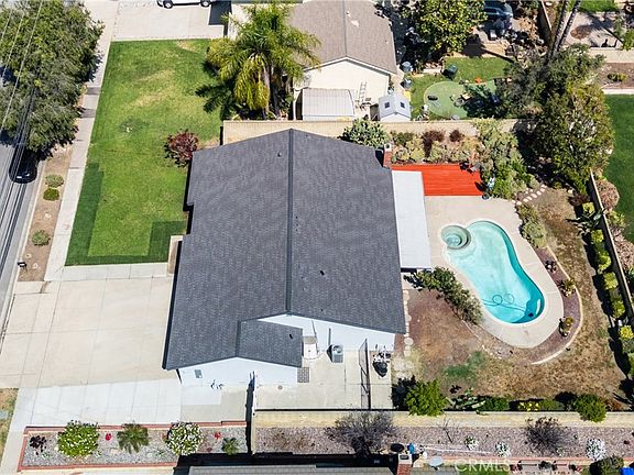4th image of 6275 Sapphire St