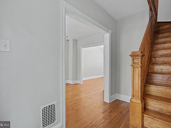 4th image of 721 Harvard St NW