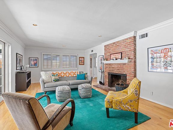 3rd image of 4805 San Feliciano Dr
