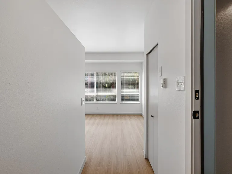 Wynd Apartments — Photo 19