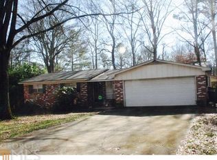 27 Lake Park Dr NW, Rome, GA 30165