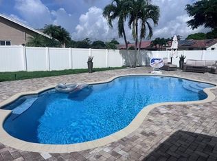 7197 NW 80th Way, Tamarac, FL 33321