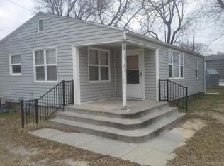 1211 E 55th St S, Wichita, KS 67216