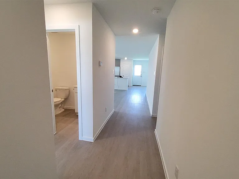 26810 Scarlet Willow Dr — Photo 9