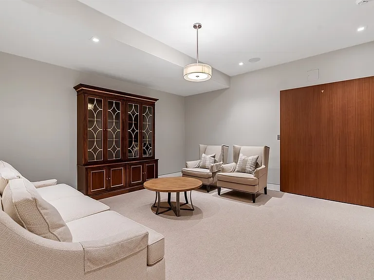 63 Sylvan Ln — Photo 25