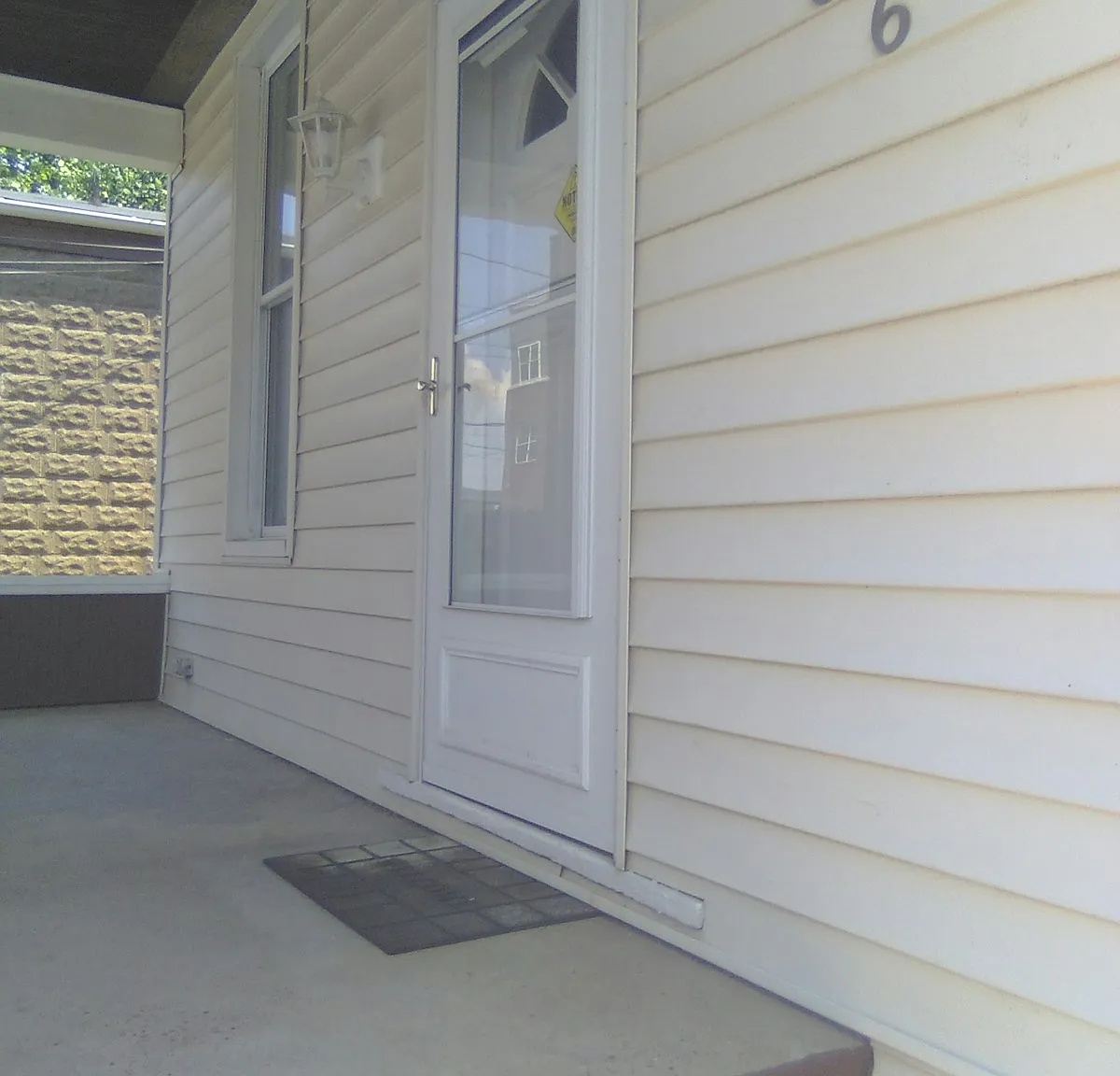 3136 McColloch Street — Photo 4