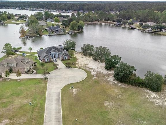 2nd image of 709 Northlake Dr