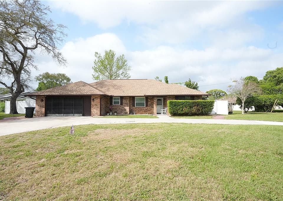 1st image of 1351 WOODBINE AVENUE
