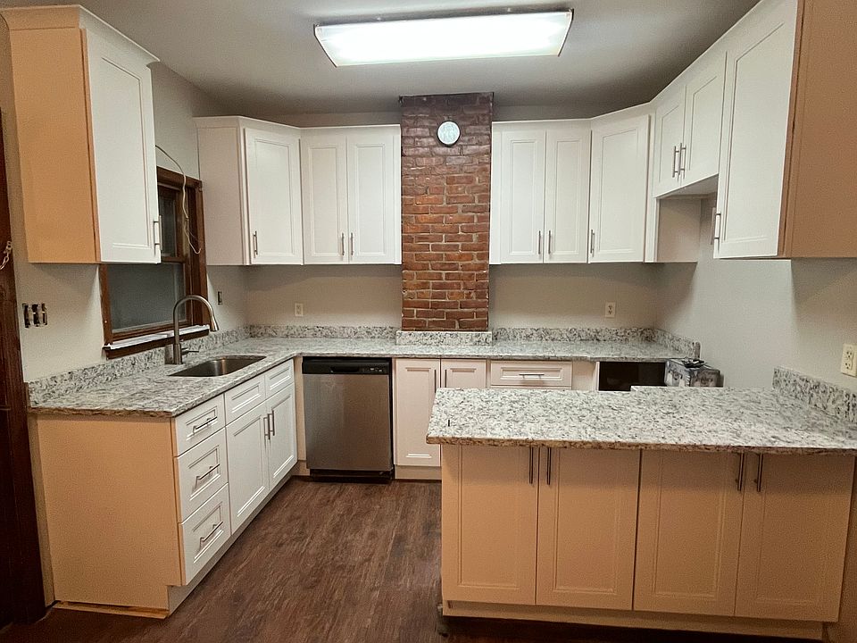 1st image of 38 State St Floor 1