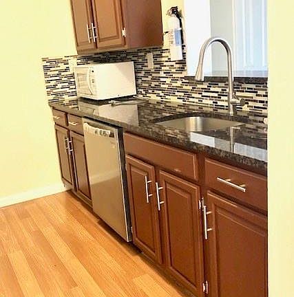 4th image of 513 Aspen Dr #513