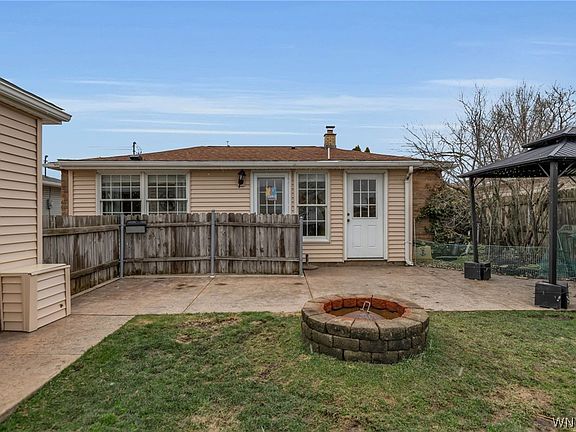 4th image of 380 Two Mile Creek Rd