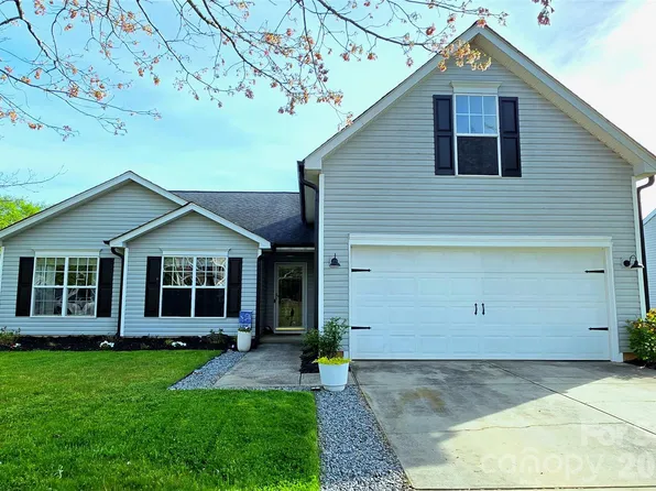 163 Pleasant Grove Ln, Mooresville, NC 28115