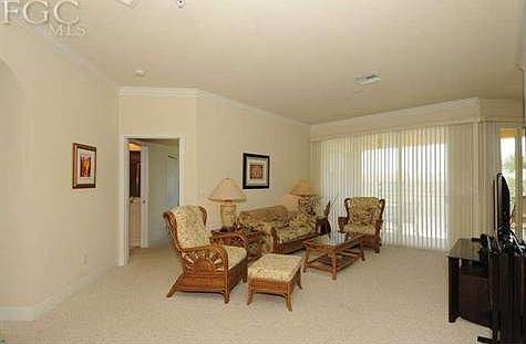 3rd image of 14100 Cambridge Dr APT 202